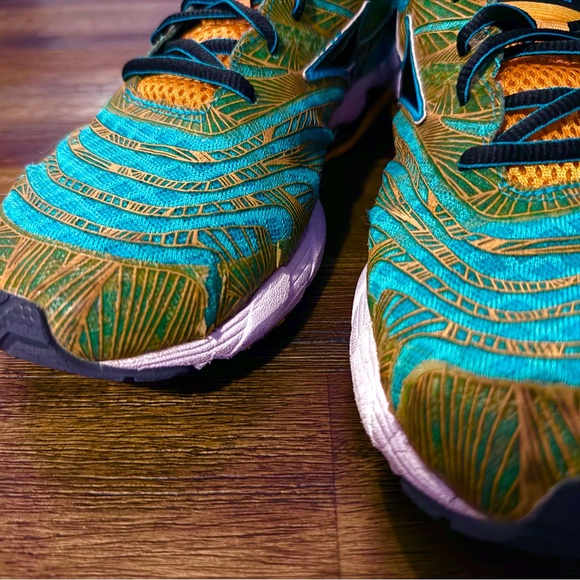 Mizuno Wave Sayonara - Men Size 10 Orange Teal Green Tropic Running DEAL READ - Picture 5 of 5